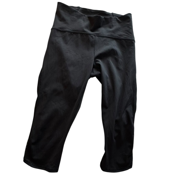 🍋Lululemon Train Times Crop (17")
Black - Picture 7 of 8